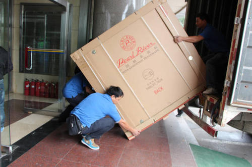 海尾镇钢琴贵重工艺品无忧运